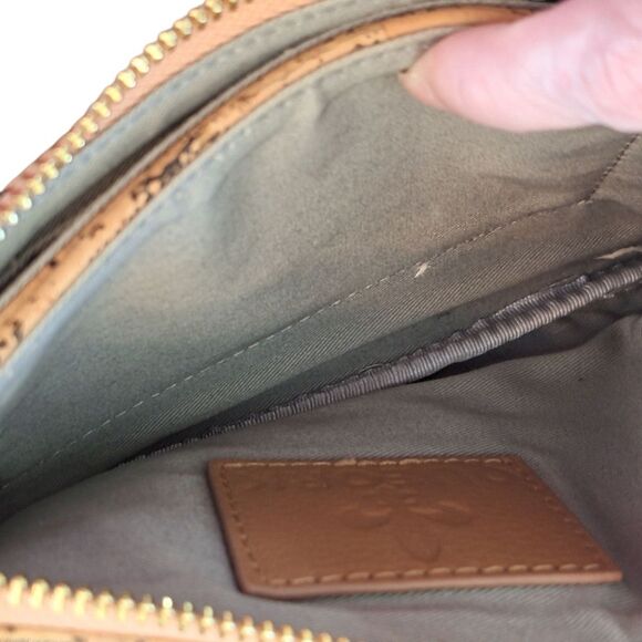 Queork Natural Cork Zip Wallet Clutch Bag Sustainable Antimicrobial NOLA - Picture 13 of 16